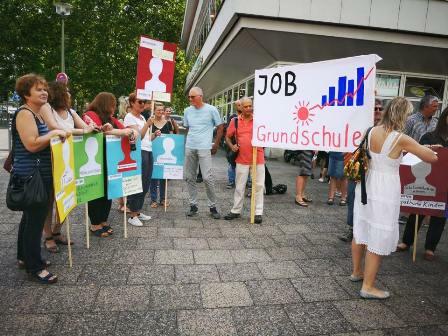 Quereinsteiger im Brennpunkt: warum Lehrer protestieren